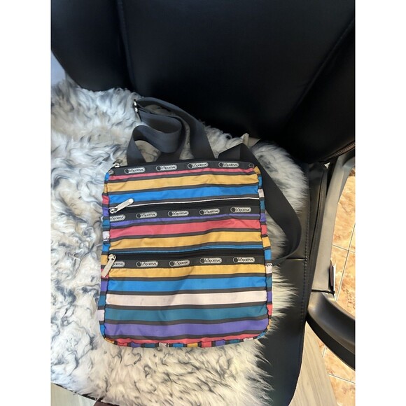 Le Sportsac Zippered Crossbody Bag Multicolor Stripes - Picture 11 of 11